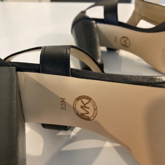 MICHAEL KORS Heeled Sandals - Picture 5 of 7